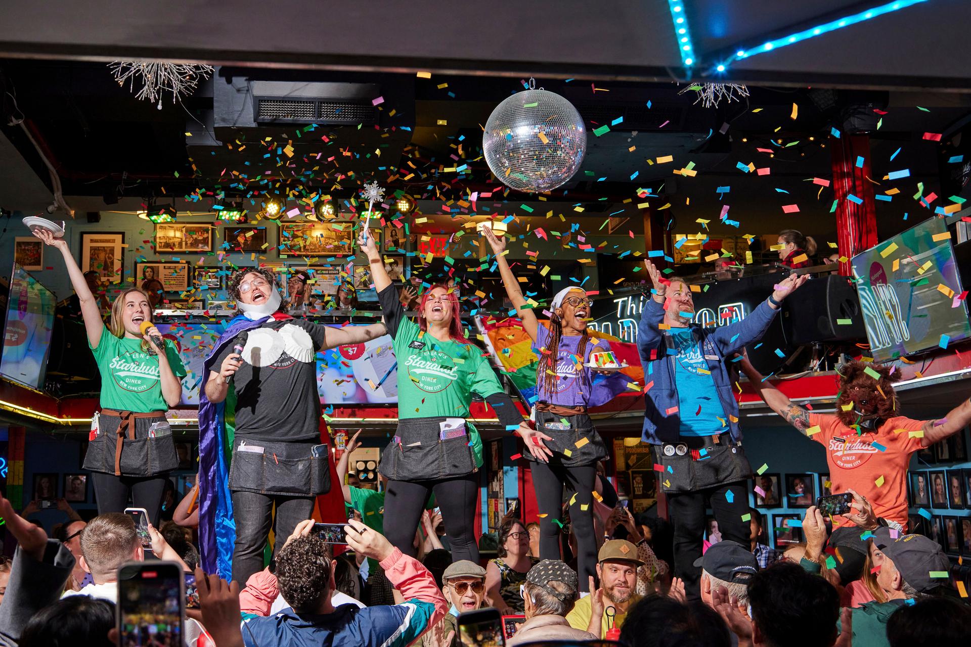 Ellens Stardust Diner waiters singing